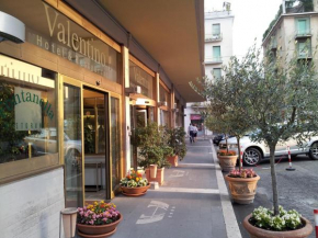  Hotel Valentino  Терни